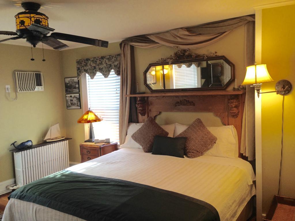 The Stirling House Waterfront Inn Greenport Exterior photo