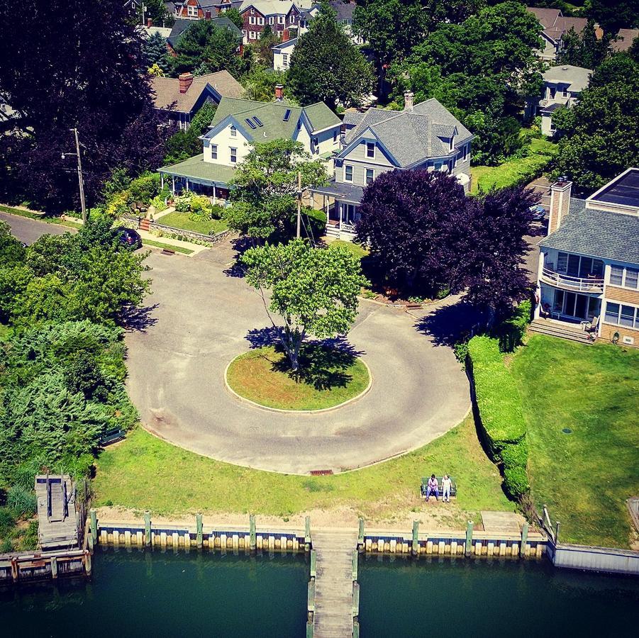 The Stirling House Waterfront Inn Greenport Exterior photo